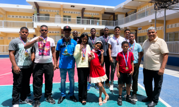INDESUR respalda premiación de torneo de ajedrez