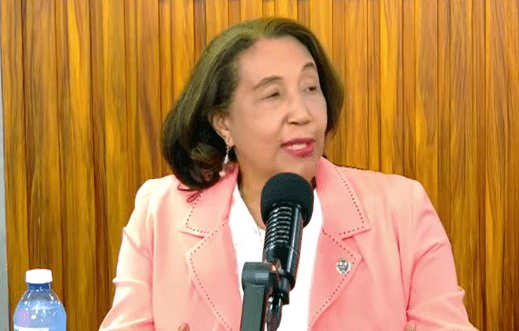 Ana Lucía Beltré resalta el valor del padre en el Día de los Padres
