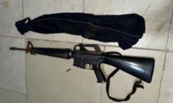 Policía recupera fusil M-16 Barahona