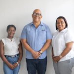 INDESUR entrega aporte para uniformes