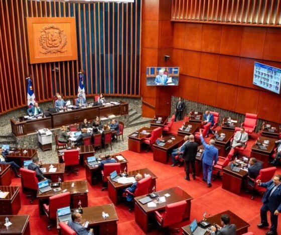 El PRM rechaza proyecto para aplazar entrada en vigencia del Código Penal