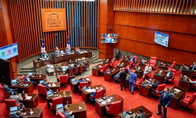 El PRM rechaza proyecto para aplazar entrada en vigencia del Código Penal