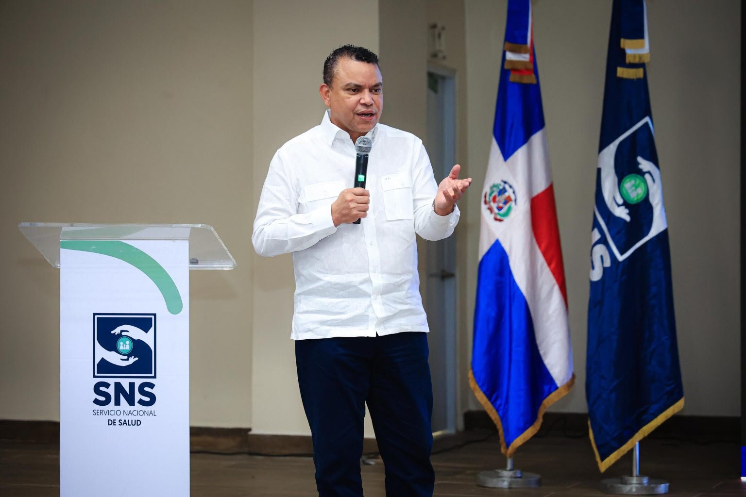 SNS autoriza instalación de consultorio médico en el Centro UASD Cotuí