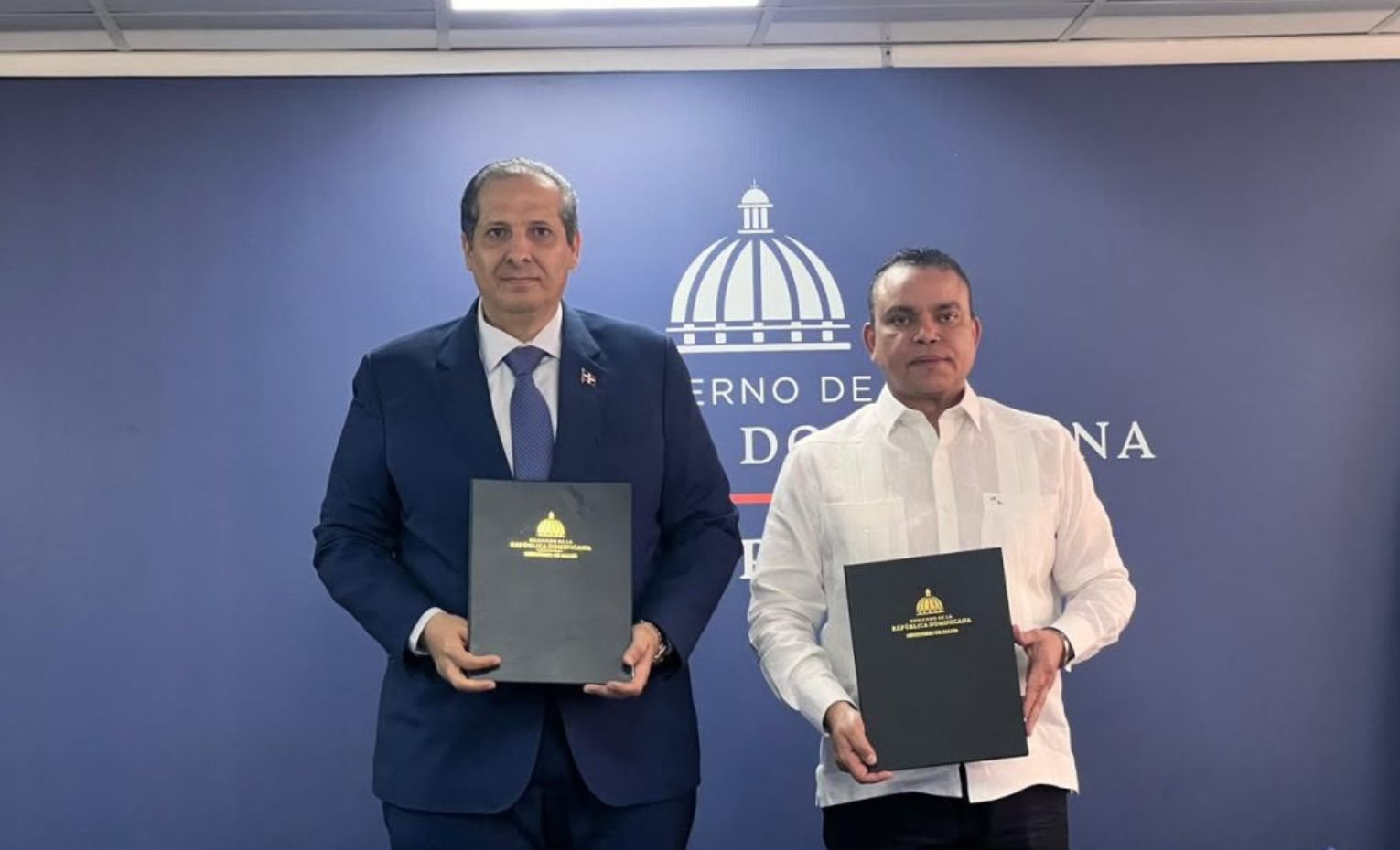 SNS recibe donación de dos equipos GeneXpert