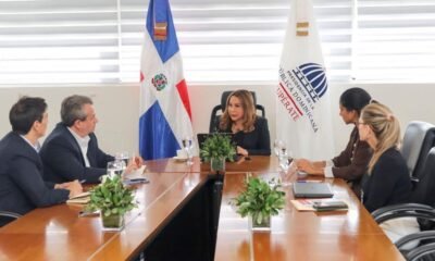 Durante la reunión, Mayra Jimenez, destacó la importancia de continuar fortaleciendo las políticas de protección social y ampliar la política de cuidados. Asimismo, abordó el proceso de discusión de la ley de cuidados y planteó la