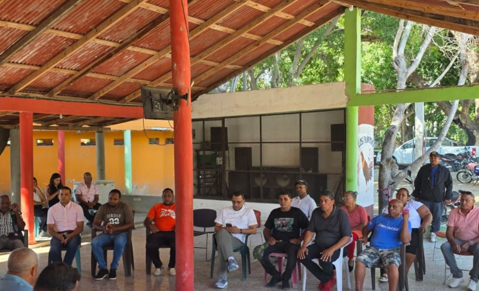Fuerza del Pueblo fortalece su estructura política en municipios de la provincia Barahona
