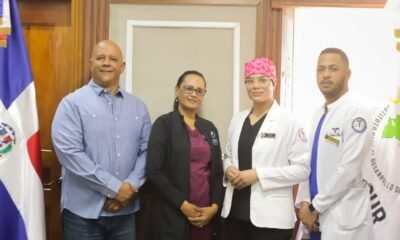 Noel Octavio Suberví atiende solicitud del Hospital Regional Taiwán 19 de Marzo para contribuir al mejoramiento de su salón de conferencias.