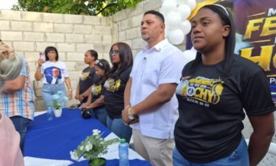 Decenas de mujeres participaron en una actividad organizada por “Me Voy con Jochy” en respaldo al proyecto de Kelvin García para la Alcaldía de Barahona.