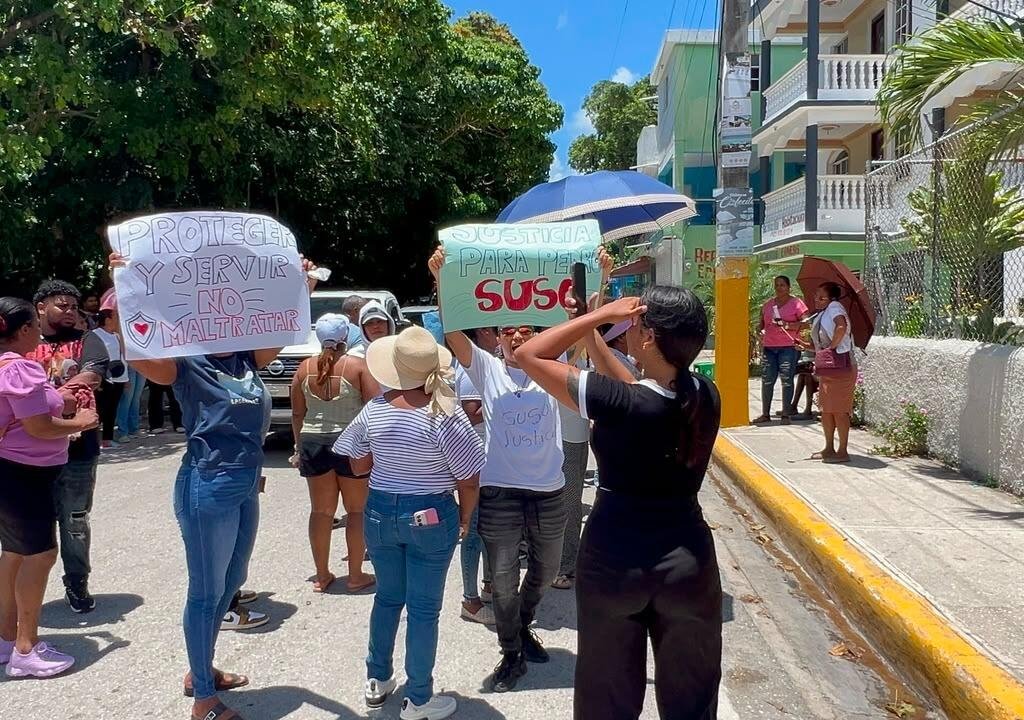 Marchan en Paraíso por muerte de ciudadano español