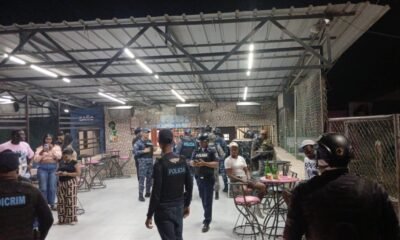 La Policía Nacional y fuerzas agregadas intensificaron operativos preventivos en bares, discotecas, billares y drinks de la provincia Bahoruco.