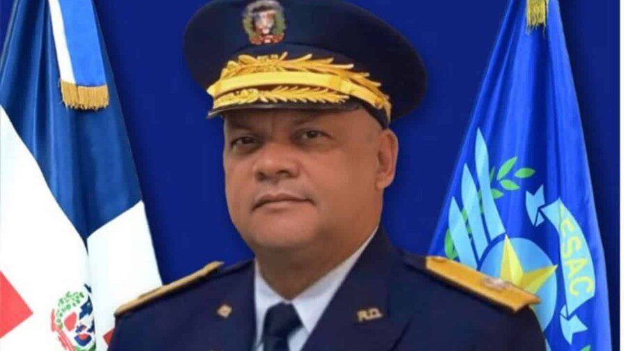 El presidente nombra nuevos comandantes del Ejército y de la Fuerza Aérea
