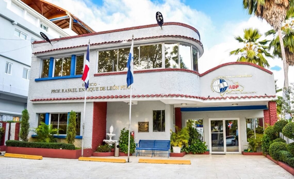 ADP niega postura oficial sobre enseñanza del creole en escuelas