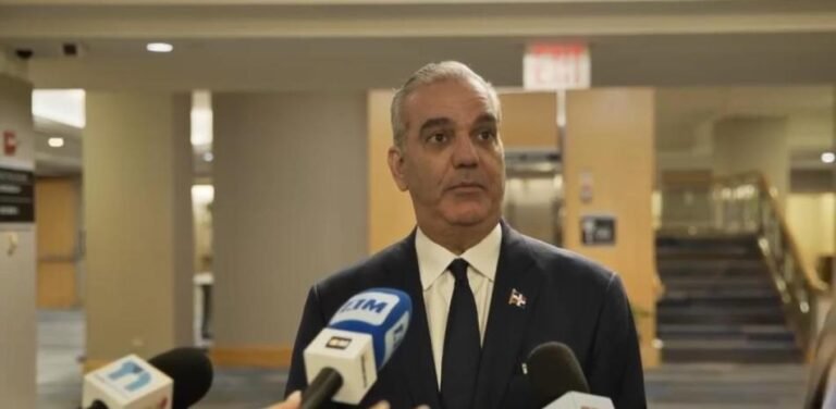 Abinader pide a atacantes de Julián Oro Duro entregarse