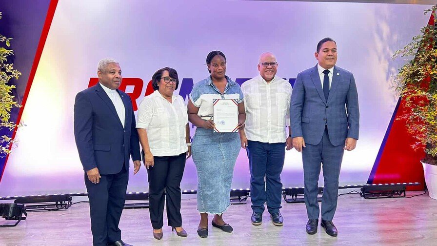PROMIPYME entrega RD$72 millones en Barahona
