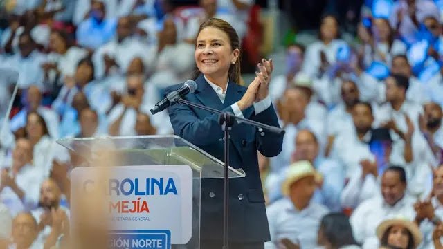 Carolina Mejía asegura tiene 50 diputados, 8 senadores y 120 alcaldes y directores