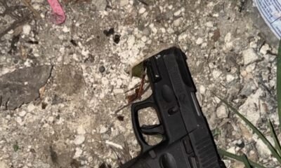 Dos hombres murieron tras resultar heridos durante un supuesto enfrentamiento a tiros con agentes del Dicrim en Santo Domingo Este.