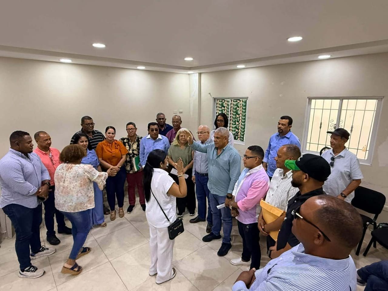 Fuerza del Pueblo juramenta a diabetóloga en Barahona