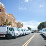 Gobierno entrega 50 camiones compactadores a municipios del país