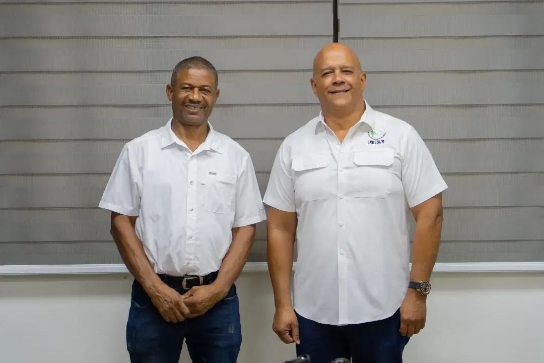 INDESUR fortalece su apoyo al desarrollo comunitario con aporte a funeraria de Canoa