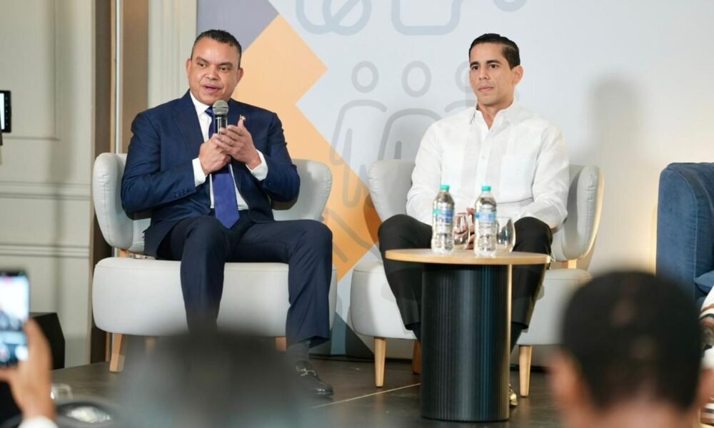 Director del SNS destaca avances en salud durante Foro de Gestión Gubernamental 2026
