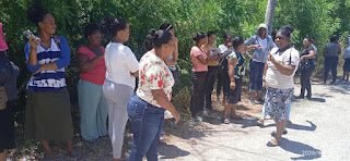 Madres protestan por mala calidad del almuerzo escolar en Vengan a Ver