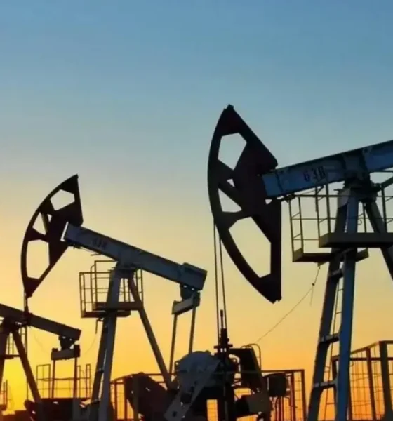 Petróleo sube más de 3 % tras rechazo de Trump a plan iraní