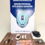 Policía apresa a un hombre y ocupa drogas en allanamiento en Barahona
