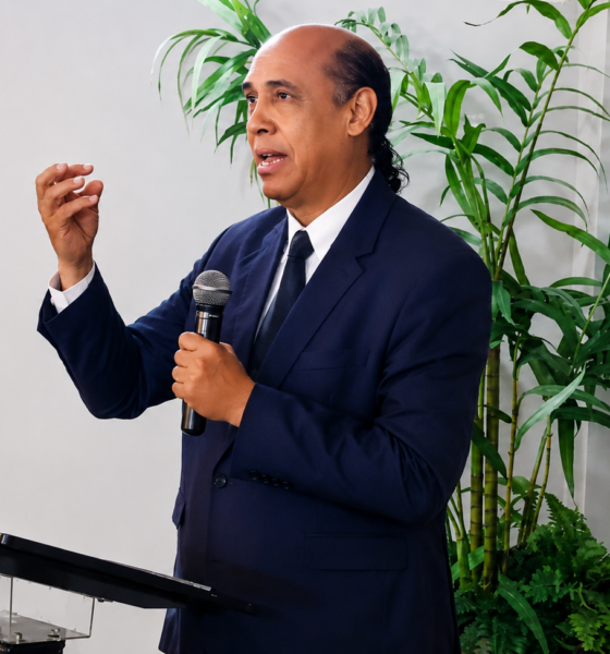 Profesor Victor Cuello