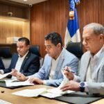SNS, Deportes y Comité Olímpico acuerdan fortalecer atención de salud de los atletas