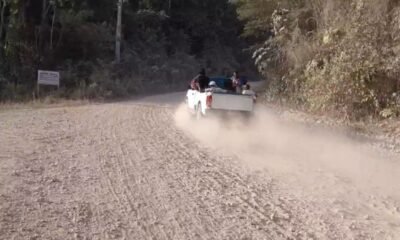 Residentes de Santa Elena reclaman reconstrucción de carretera que comunica con Barahona