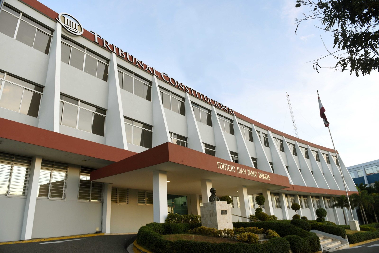 TC ordena pasar fichas policiales al archivo muerto tras 10 años