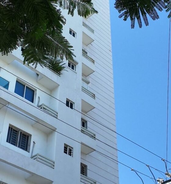Muere adolescente tras caer de un décimo piso en el Distrito Nacional