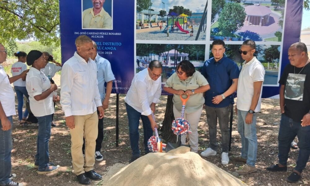 Inician parque con inversión superior a RD$19 millones en Canoa m Barahona