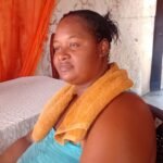 Madre de tres hijos cuestiona falta de empleos y alto costo de vida en Cabral