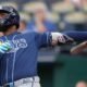 Junior Caminero asume el liderato de jonrones de la Liga Americana con 39, Peralta gana