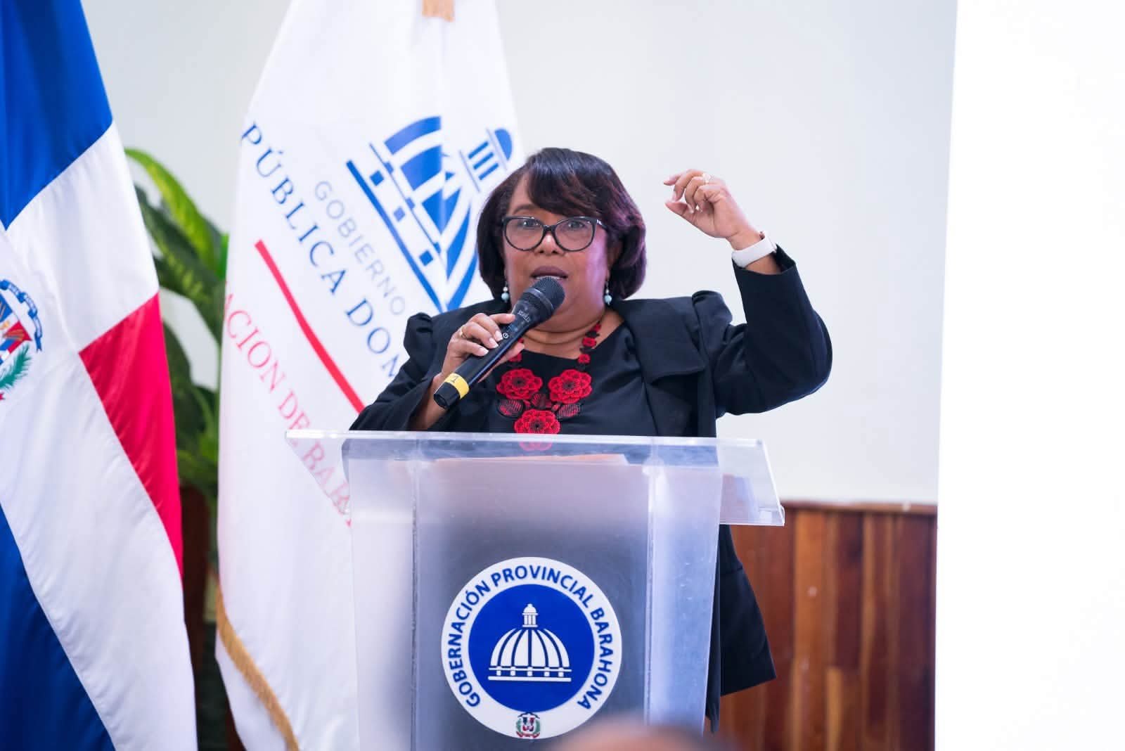 La gobernadora Oneida Féliz presentó su rendición de cuentas y destacó obras y avances en infraestructura, salud, educación y desarrollo social.