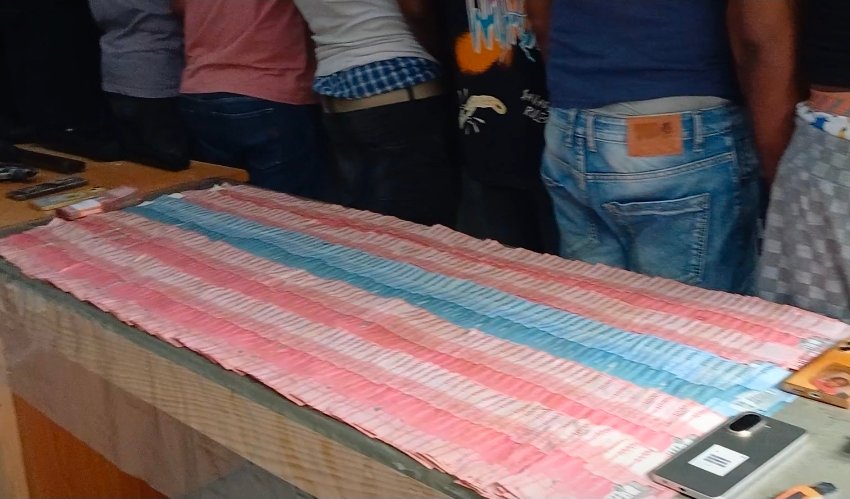 Policía y MP apresan a ocho y ocupan armas y RD$636 mil